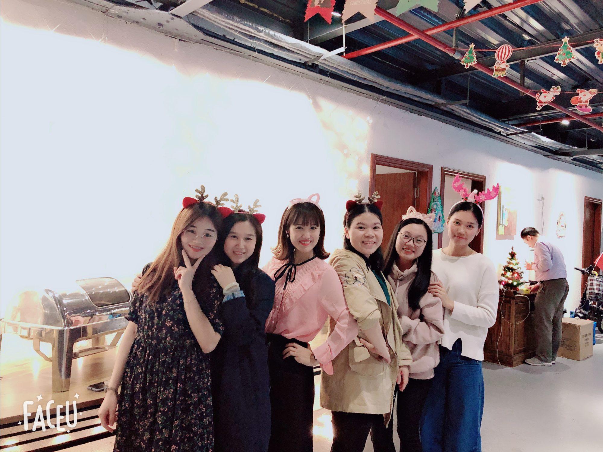 (2~G{L)__0GJK%E{BI54SGE