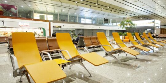 Airport waiting area seating 533Y 2